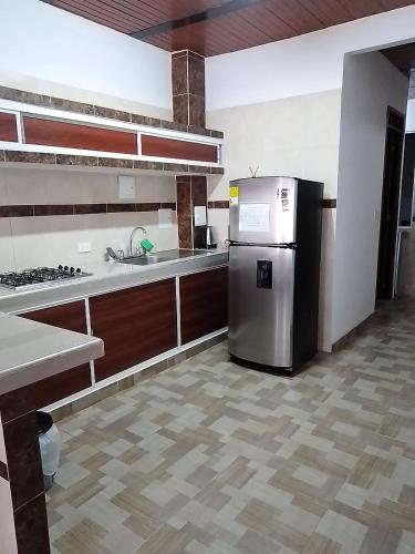 COMODO APARTAMENTO CENTRAL EN BARRIO SEMI RURAl near La Vanguardia Airport