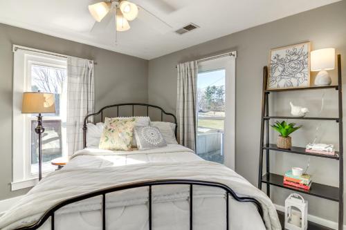 15 Mi to Dtwn Lexington Serene Wilmore Home! 15 Mi to Dtwn Lexington Serene Wilmore Home!
