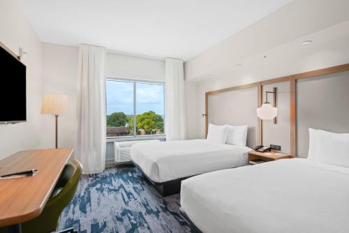 Fairfield Inn & Suites Fort Lauderdale Airport & Cruise Port in Dania Beach, USA