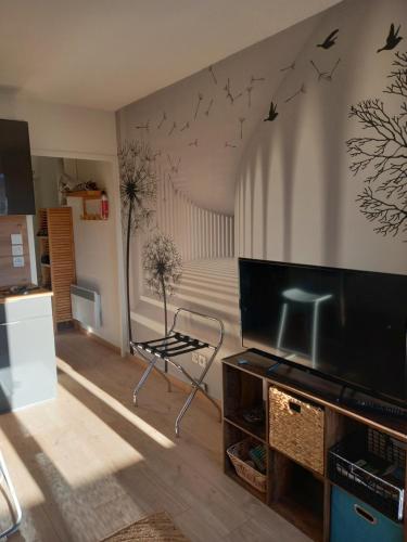 gedeelde lounge/tv-ruimte, Lac et commerces à pieds (Lac et commerces a pieds) in Les Salles-Sur-Verdon