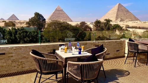 Nemes Pyramids View INN - image 10