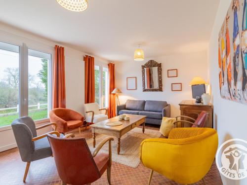 Grand gîte familial près du Puy du Fou, wifi, animaux admis, jardin - FR-1-622-96 gîte à louer La Petite Saulaie