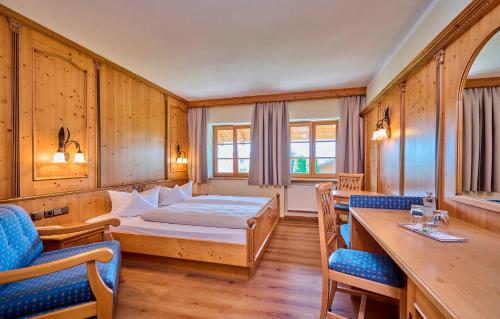 Hotel Happinger Hof - image 8