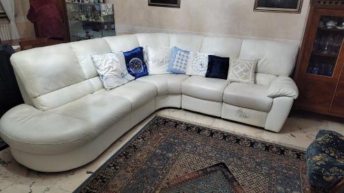 Koplietošanas atpūtas telpa ar TV, Casa Natale in Prato Sesia