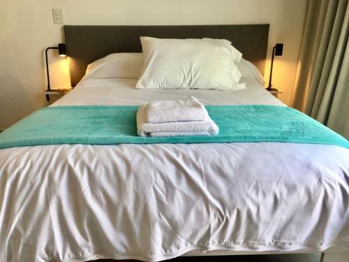 Studio Apartment image 4