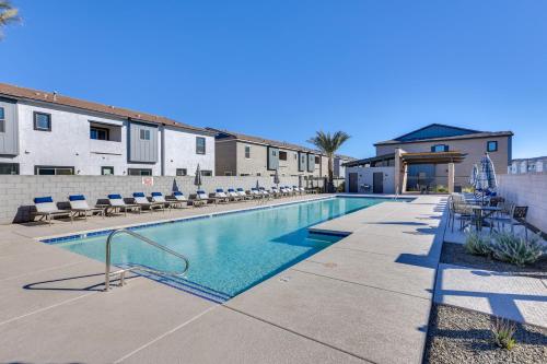 Community Pool & Hiking Trails: Red Fox Retreat 2, Phoenix