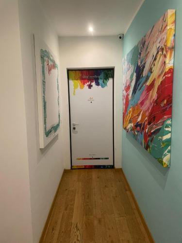 Rooms Of Love 4