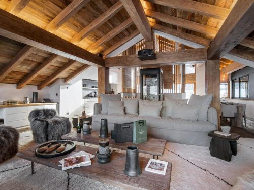 Chalet spacieux avec bain nordique, hammam et vue proche des pistes - FR-1-570-66 near Chalet du Sunny