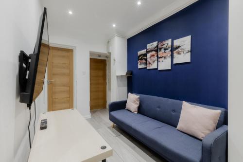Edgware Road Apartments - image 14