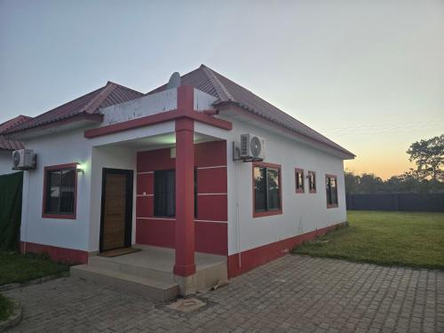 Holiday Cottage in Gunjur