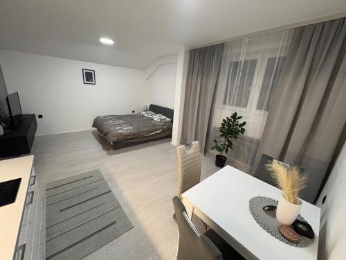 . Fenix Apartman III
