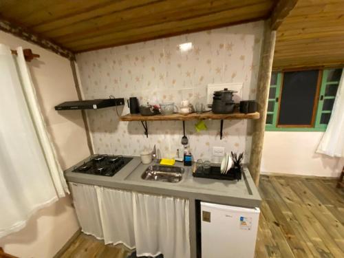 Bangalo Alone in Praia do Puruba