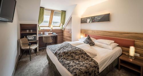 640512509 Hotel Goldener Adler, BW Signature Collection