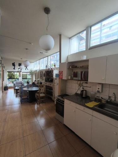 virtuve, Flying Dog Hostel in Lima