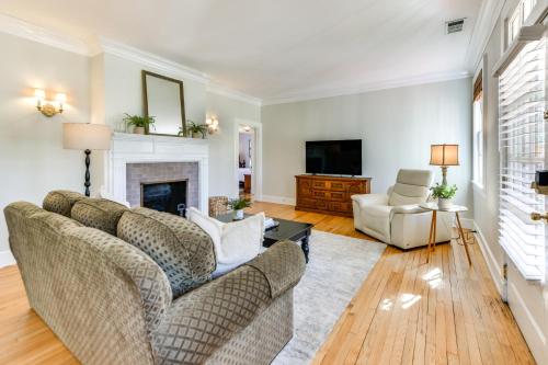 Walk to Lakebottom Park Historic Columbus Home