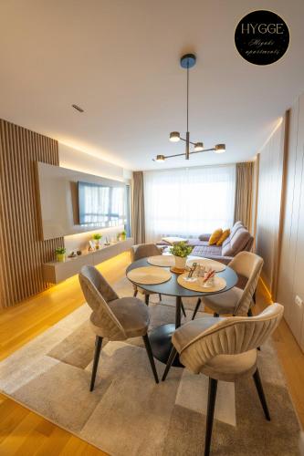 Miyaki Apartments JACUZZI & Ski Access - BJELASNICA in Bjelasnica
