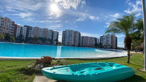 blue lagoon near the airport, Cancún (fotografie 7)