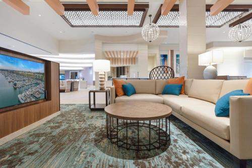 Hall, Residence Inn by Marriott Marina del Rey in Marina Del Rey