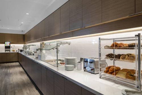 Residence Inn by Marriott Marina del Rey - image 14