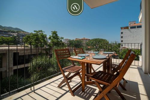 Elegant 2 BR Condo in Romantic Zone - Rooftop Pool in Puerto Vallarta, Mexico