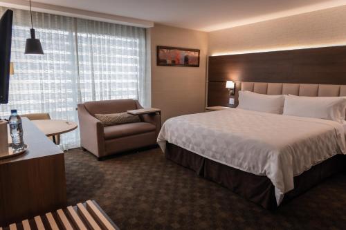 640524444 Holiday Inn Guatemala by IHG