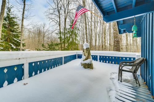 Hike, Golf and Explore Cabin with Deck in Bellaire!