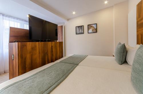 Hotel Avenida Park - image 5