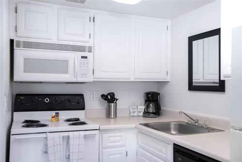202 Fully Furnished, WiFi Included detail
