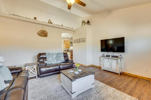 1 Mi to Main St & Riverwalk: Home in Canon City in Canon City