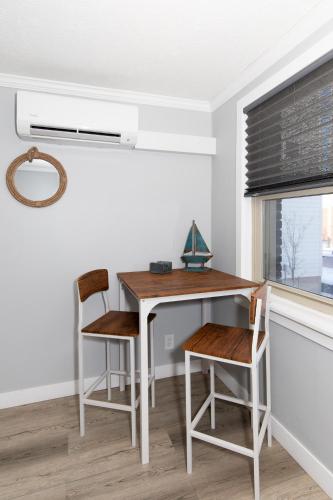 Downtown Waterfront Escape in 桑達斯基市中心