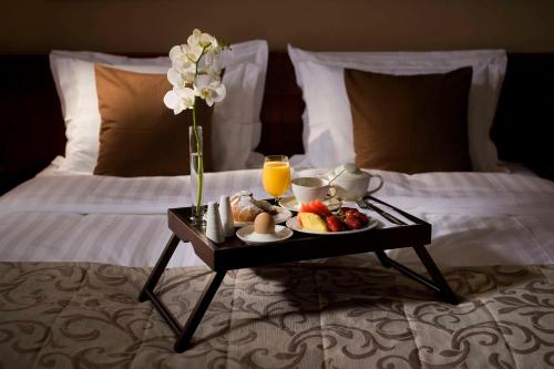 Best Western Premier Hotel Slon - image 4