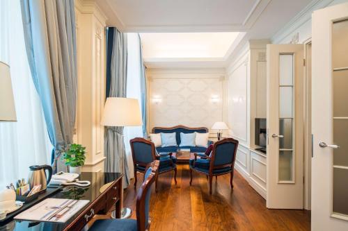 Best Western Plus Hotel StadtPalais Room Type - Luxurious Suite