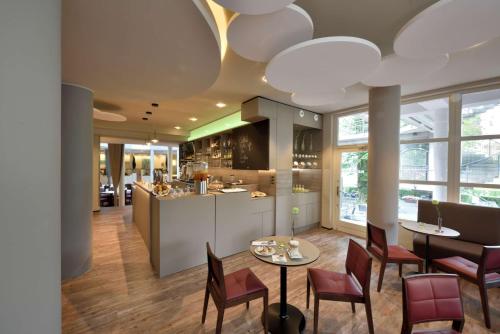 Bar/lounge, Best Western Premier Hotel Villa Stokkum in Hanau
