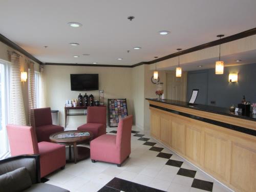 A szálláshely kívülről, Cherry Orchard Inn in San Jose (Kalifornia)