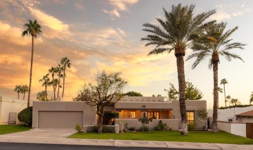 Phoenix Claremont in Paradise Valley