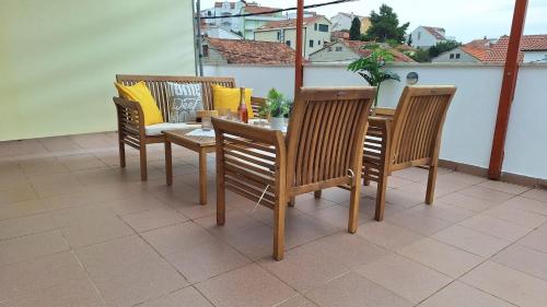 Apartments and rooms with parking space Hvar - 13161 - image 3