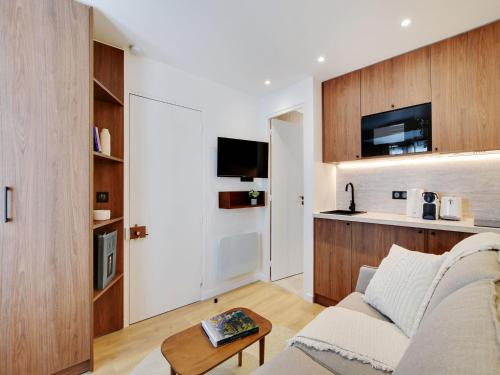 Modern studio - 2P - AC - Madeleine Saint-Lazare - image 5