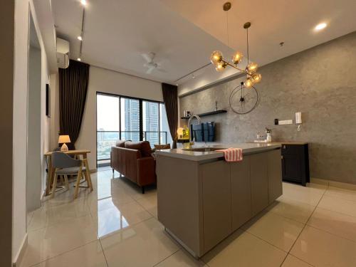 KLCity & KLCC View Modern Style 2R2B - 6 pax - image 14