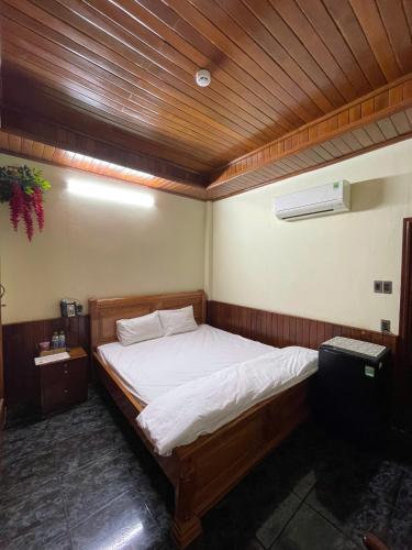 Standard Double Room room in Nam Sông Hậu Hotel