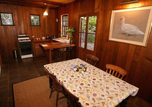 Konyha, Hermitage Cottage in Grose Vale