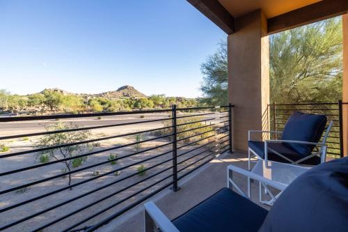 Villas 1, 3, 4 The Villas At Troon North in แคร์ฟรี