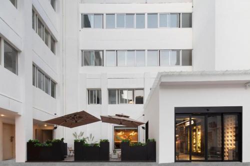 Exterior view, Mcsrh Hotel-Xi`An Zhonggulou near Wang Ji Temple