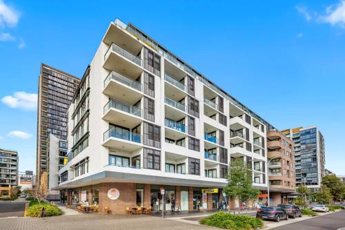 Entrance, Modern Oasis in Waterloo 1 BR with Tea Room and Free Parking in Waterloo