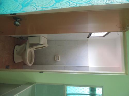 ROYALE HOMETEL