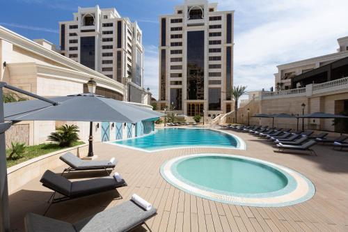 Piscina, Algiers Marriott Hotel Bab Ezzouar in Alger