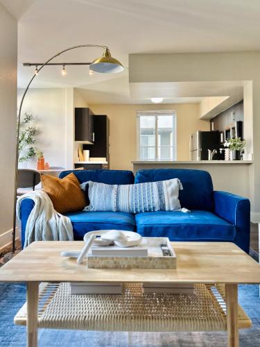 2BD 2BA Santa Monica Apartment with Relaxing Pool View, Los Angeles (fotografie 6)