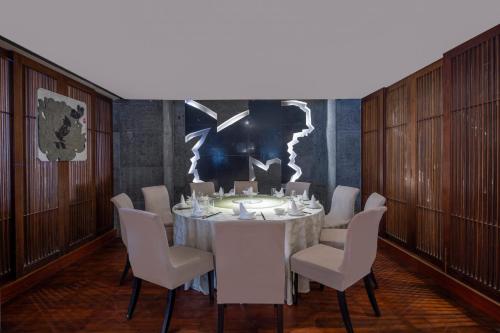 ห้องอาหาร, Grand Mercure Sanya Yalong Bay in ยาหลง เบย์