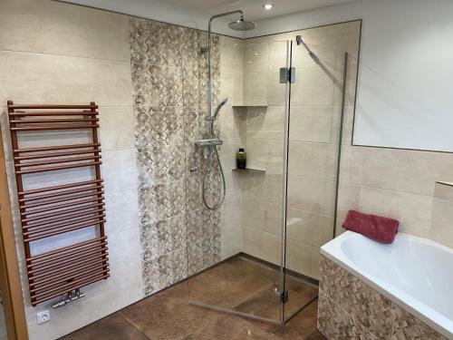 Bathroom, Zum Muntzer in Markersdorf