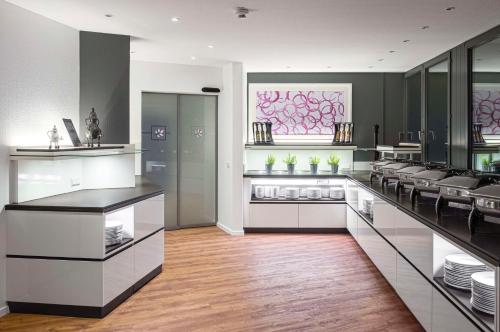 อาหารและเครื่องดื่ม, Best Western Plus Parkhotel Velbert in เฟลเบิร์ท