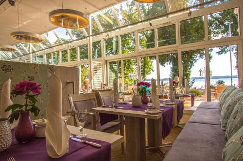 Falk Seehotel Plau am See - image 9